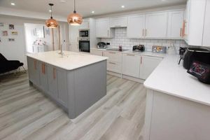 Photo 19- click for photo gallery